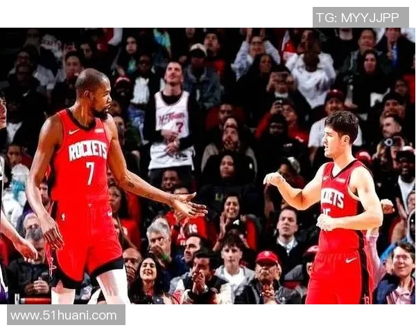 太阳与火箭激战三月三十一日NBA季后赛争夺战精彩回顾与分析 太阳与火箭激战三月三十一日NBA季后赛争夺战精彩回顾与分析